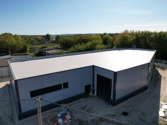 Склад из сэндвич-панелей